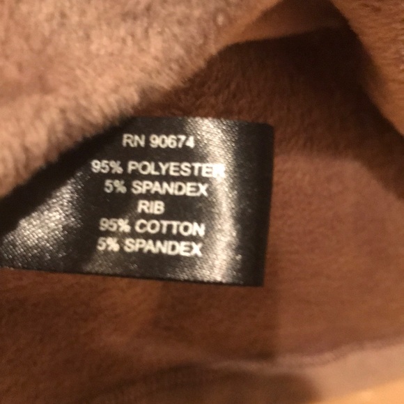 Boston Proper NWOT off shoulder velour top - Picture 11 of 11